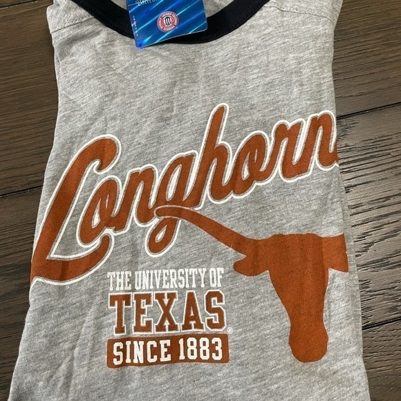 🏈 UT Austin Texas Longhorns T-shirt NWT - Picture 1 of 7